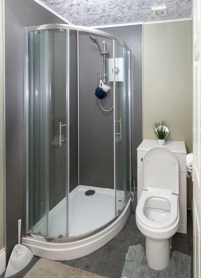 3 Bedroom Apartment Newcastle City Centre Ngoại thất bức ảnh